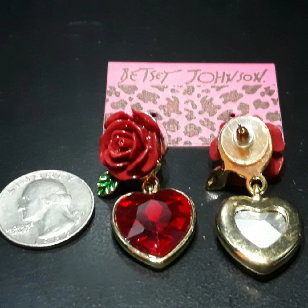 Happy Heart Day from Betsy!  N5 - Picture 2 of 3